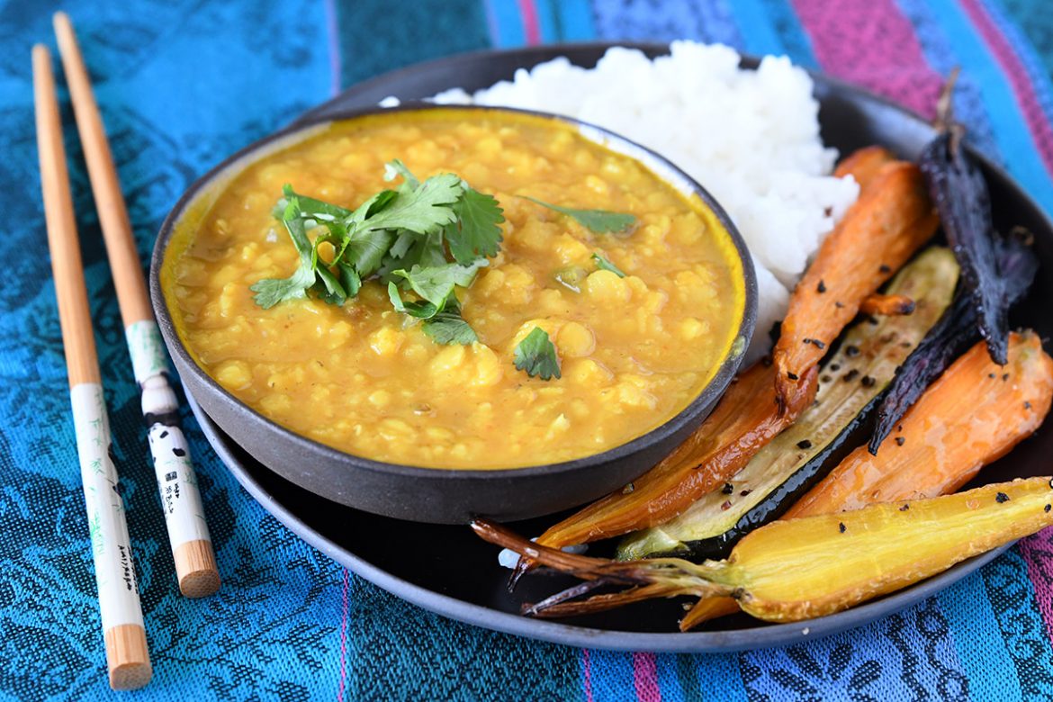 תבשיל דאל משגע עם עדשים צהובות וכתומות